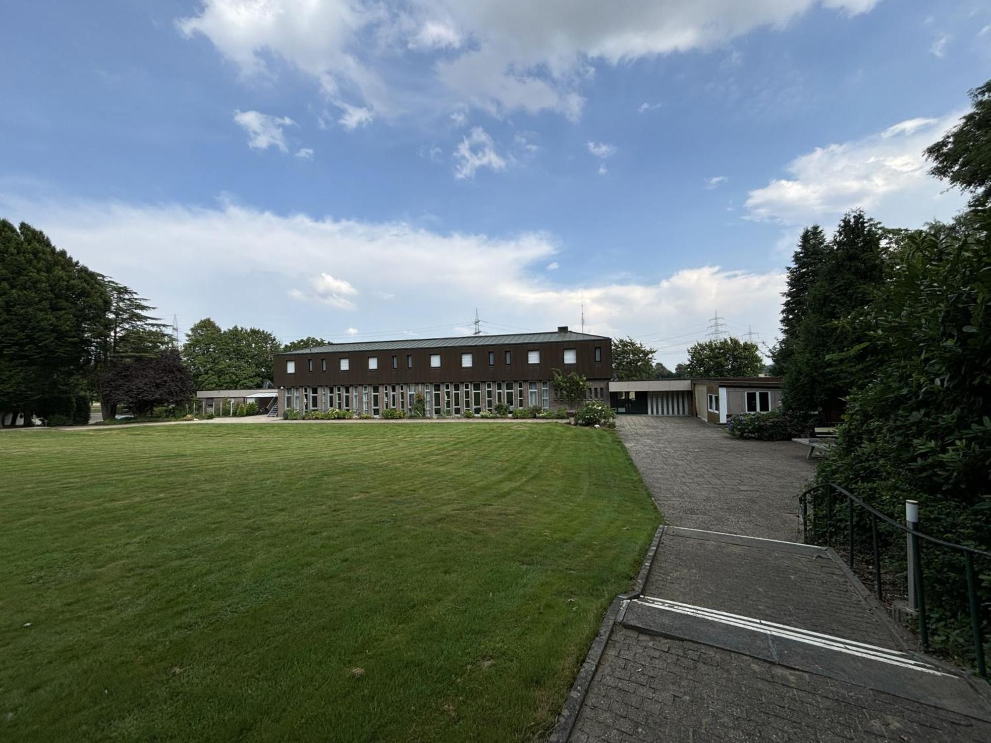 Hotel Haus Der Begegnung - Schoenstattzentrum Im Bistum Aachen Baesweiler Exterior foto